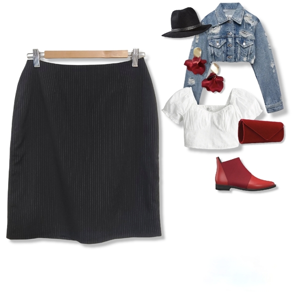 Pencil Skirt Classic Knee Length Black Pinstripe - Picture 14 of 14